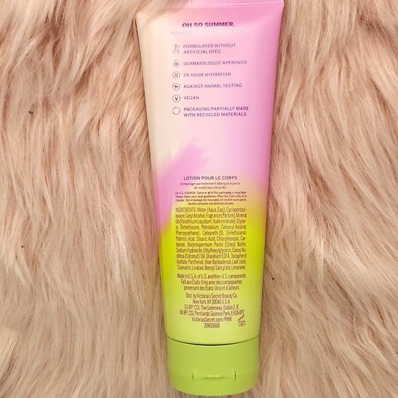 Brand New PINK Victoria's Secret Body Lotion - Picture 2 of 4